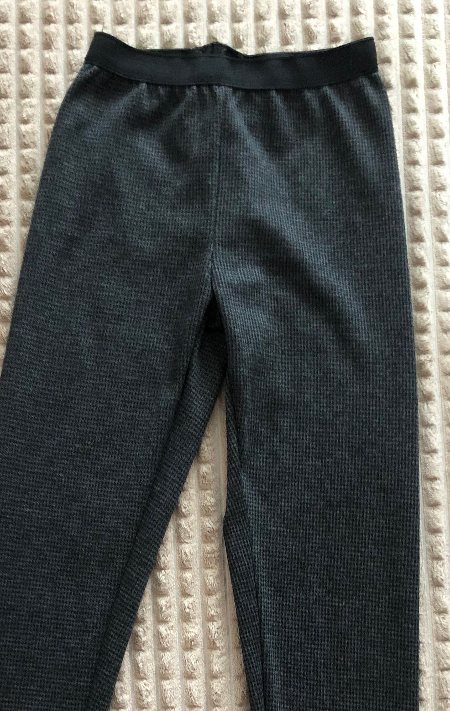 Pantaloni Koton 7-8 ani