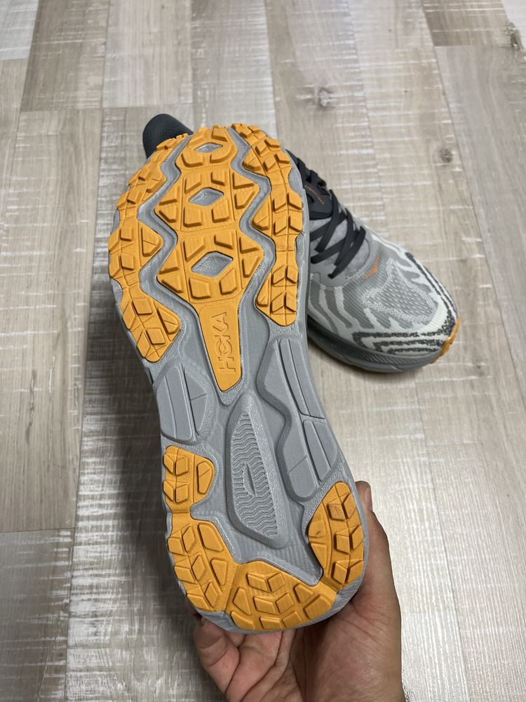Hoka one challenger atr7. 41,42,43,44,45