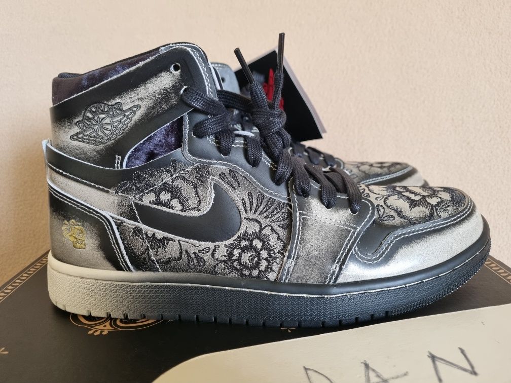 Air Jordan 1 Zoom CMFT 2 Dia de Muertos 42.5