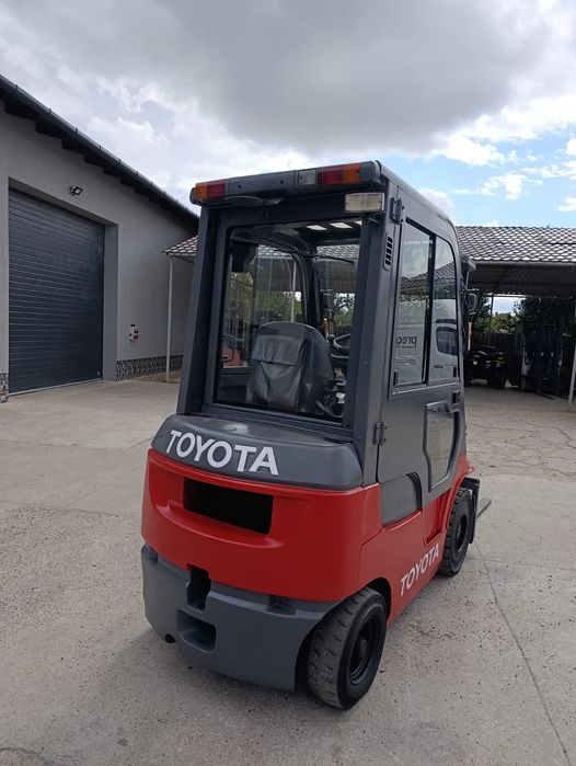 Motostivuitor Stivuitor  TOYOTA  Diesel