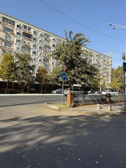 Продажа Улица Нукус Под Нежилое Квартира