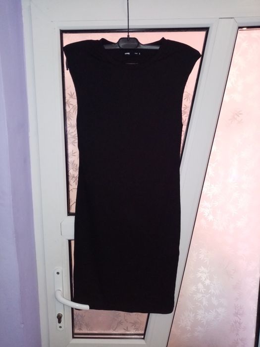 Rochie neagra mini