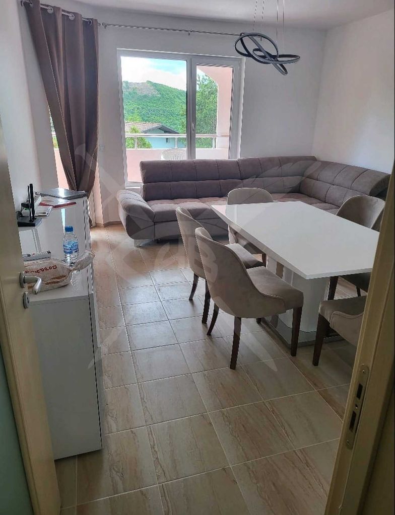 Продава се Двустаен апартамент в Каварна - 65 кв.м за 916 €/кв.м - Снимка #2