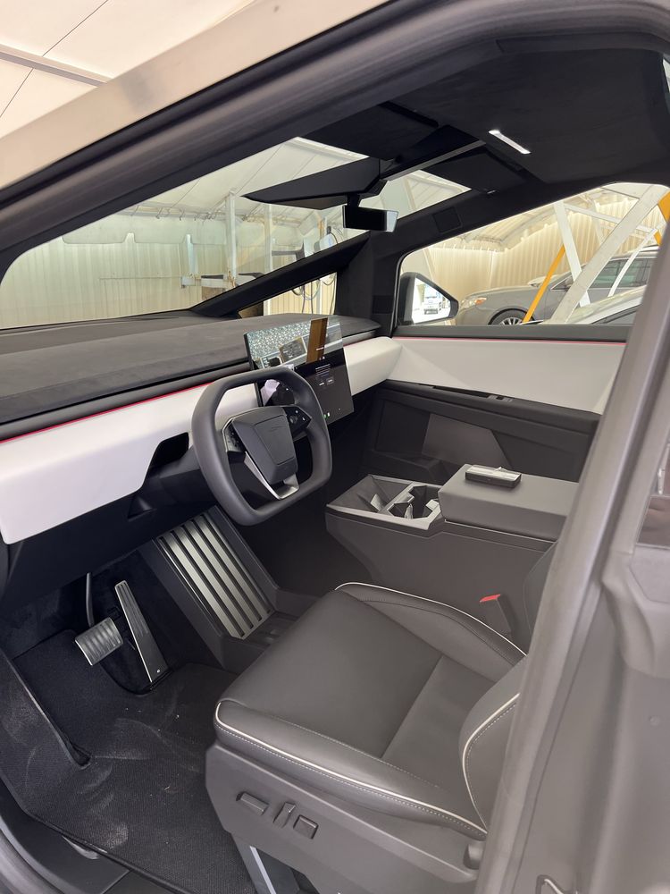 Tesla Cybertruck Cyberbeast