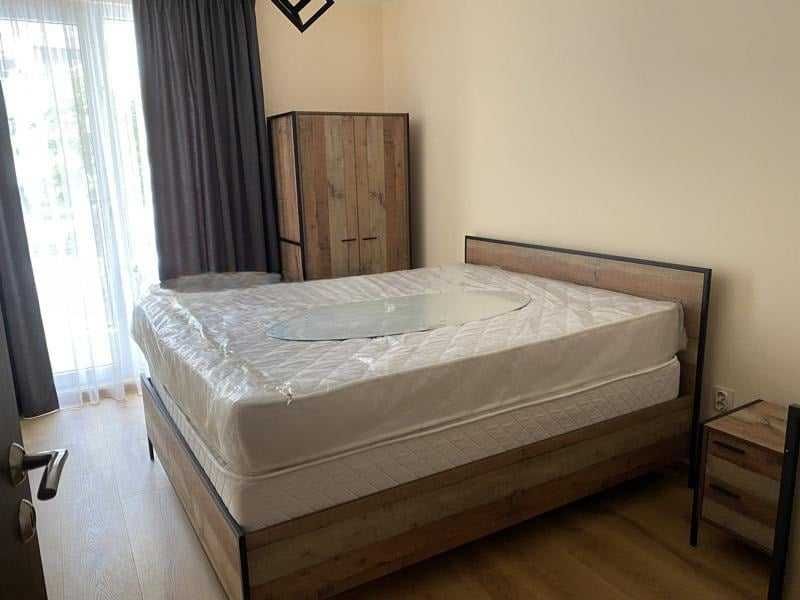 Дава се под наем Двустаен апартамент в София, Хладилника - 65 кв.м за 499.8 € - Снимка #4