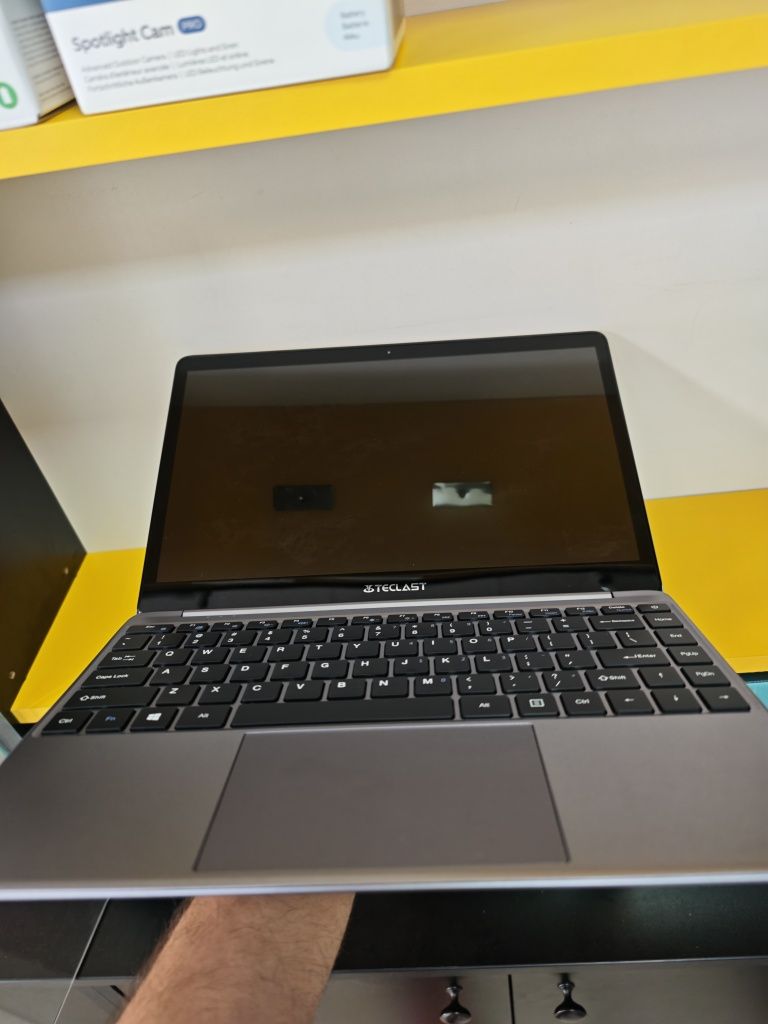 Laptop Teclast F7s