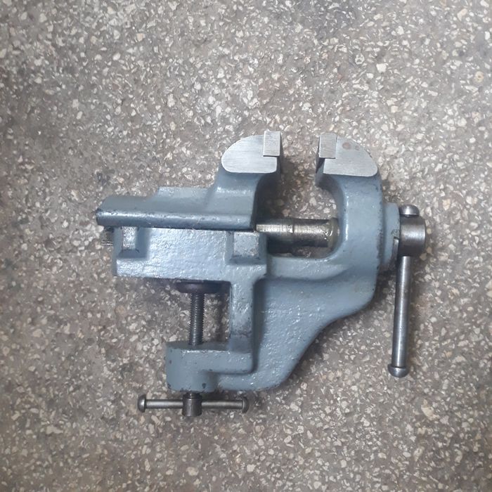 menghina de banc, veche, 55mm