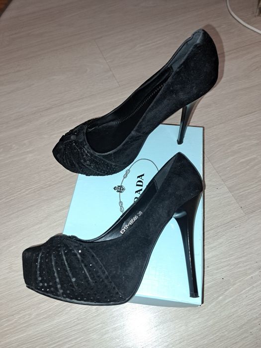 Продам туфли недорого