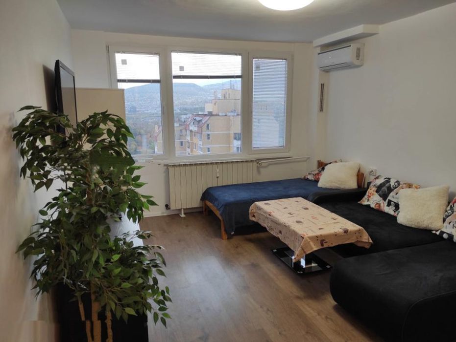 Дава се под наем Едностаен апартамент в София, Младост 2 - 35 кв.м за 398.82 € - Снимка #1