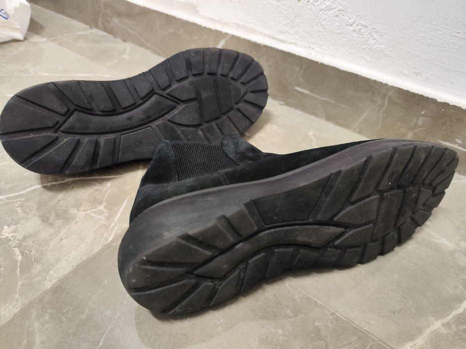 Ботинки замшевые Desa