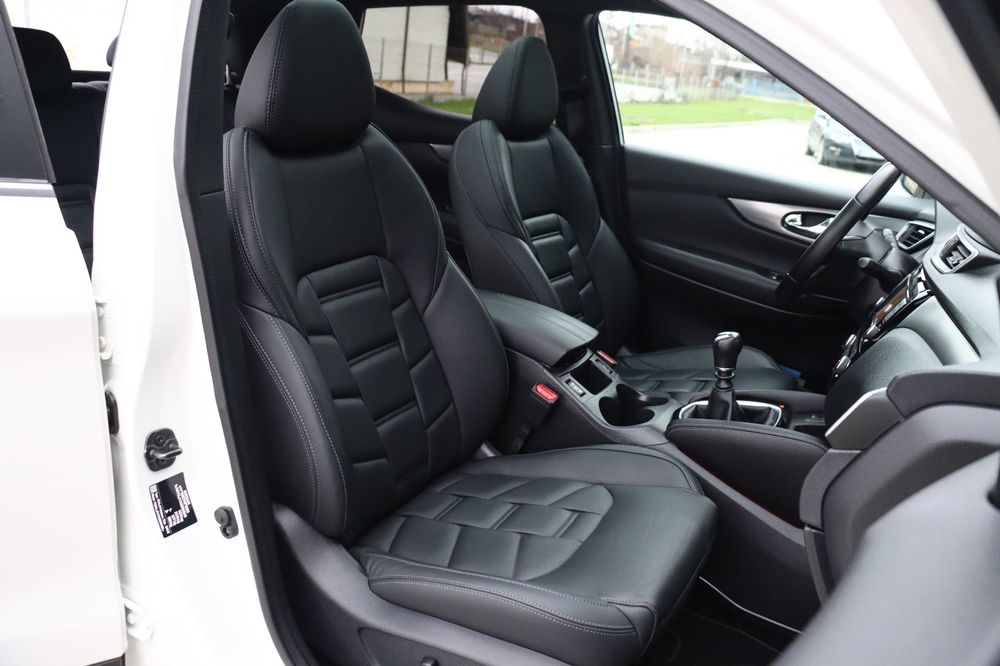 Nissan Qashqai Tekna+, 1.3 Benzina, Panoramic, Parc Auto