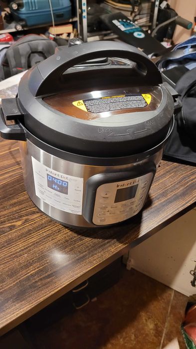 Instant Pot DUO CRISP  AIR FRYER мултикукър еър фрайър- нов- 8 литра