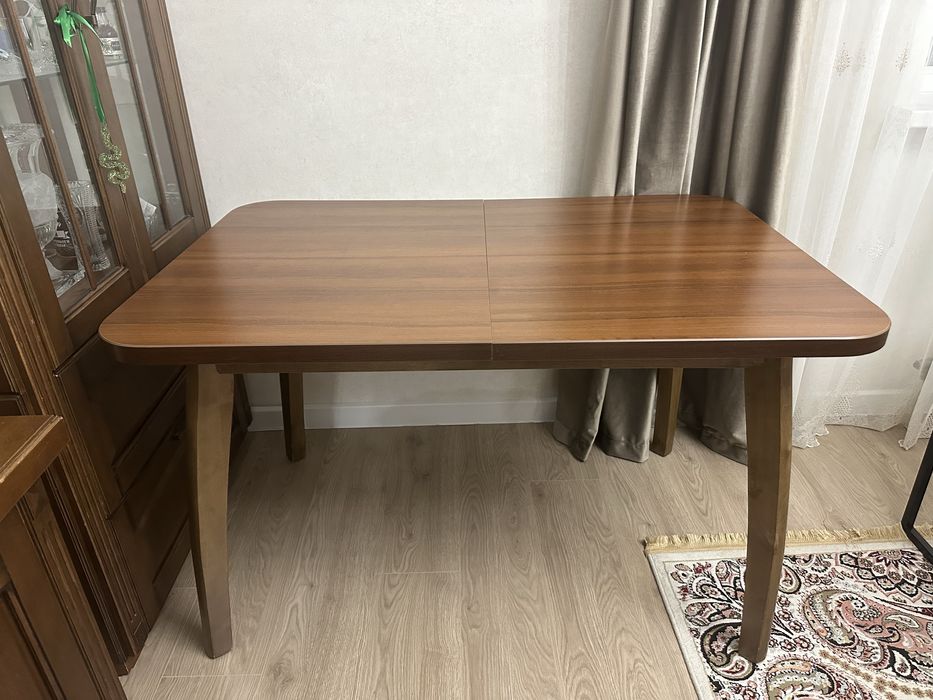 Стол раскладной 160 на 80 см / дерево