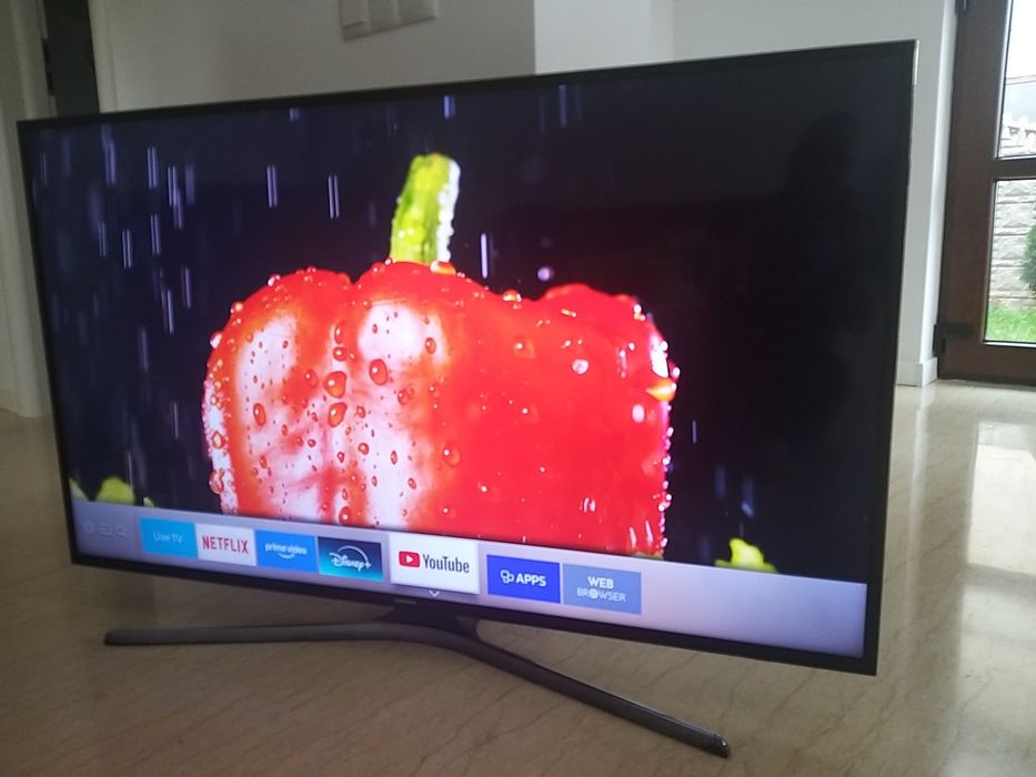 Tv Smart Samsung 4K  UHD 125  impecabil  !
