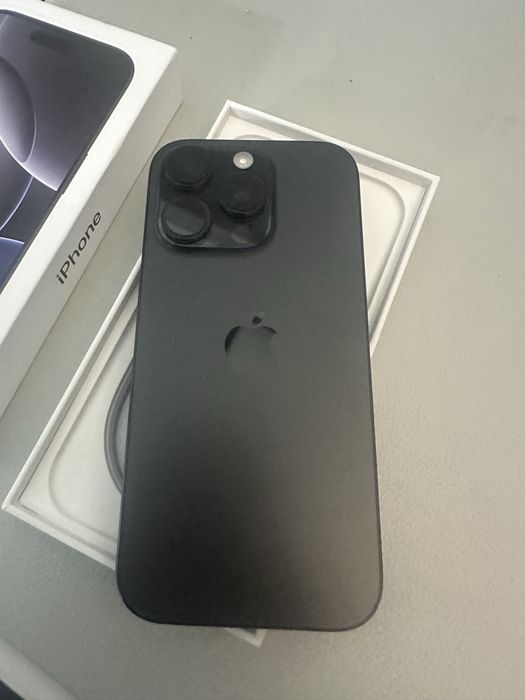 iPhone 16 Pro 256GB, impecabil, full box, garanție Orange 1.5 ani