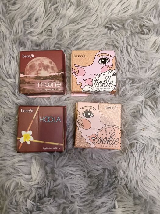 Fard de obraz de la Benefit