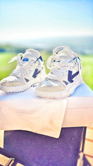 Off White sponge Lace Up sneakers
