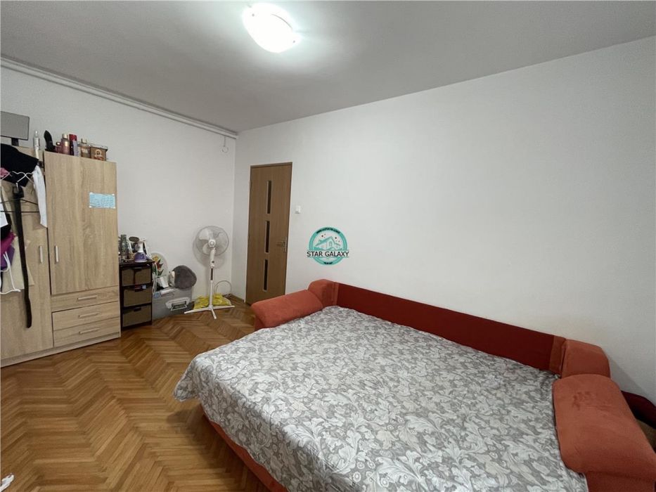 Inchiriez apartament cu 2 cameri 7 noiembrie
