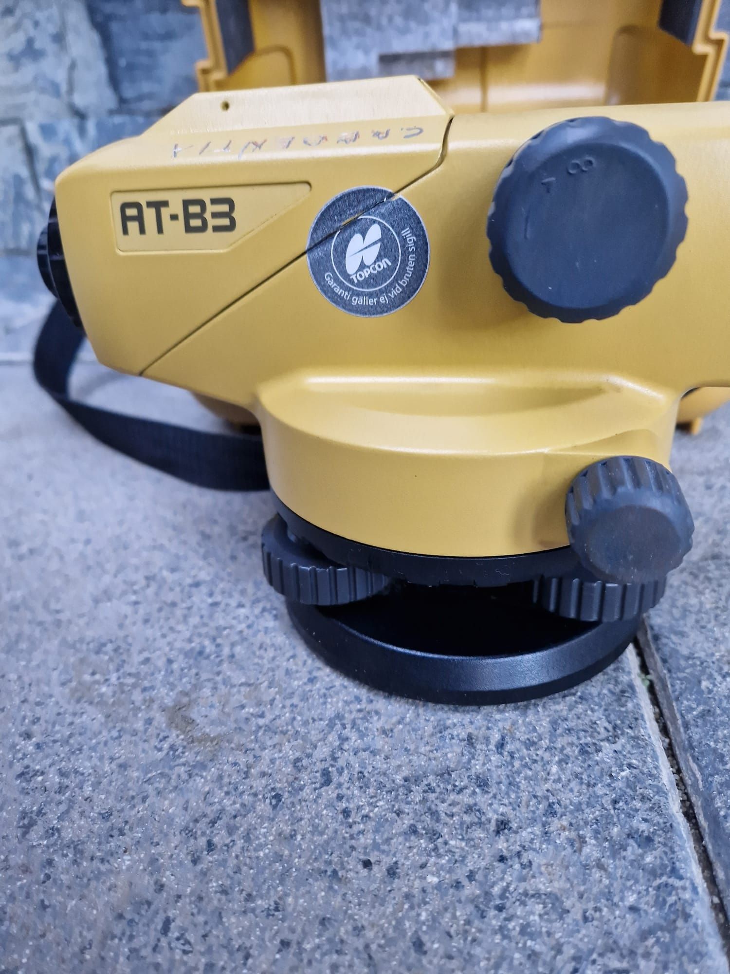 Topcon nivela optică