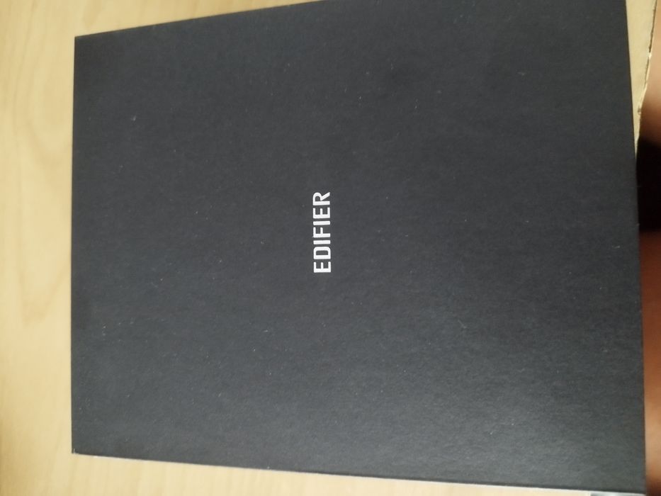 Безжични спортни слушалки Edifier - Comfo Run, IP55,