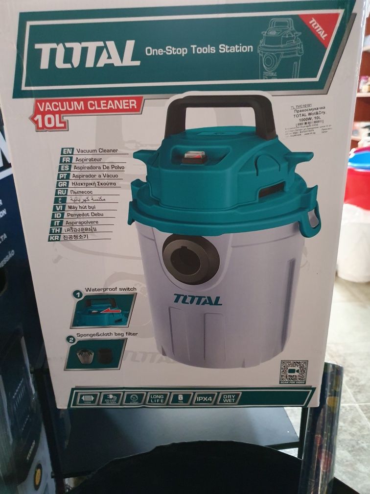 Прахосмукачка за сухо и мокро почистване TOTAL, 1000W, 10L
