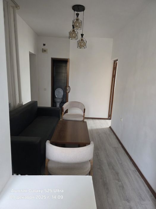 Продаётся квартира 7 микрорайон