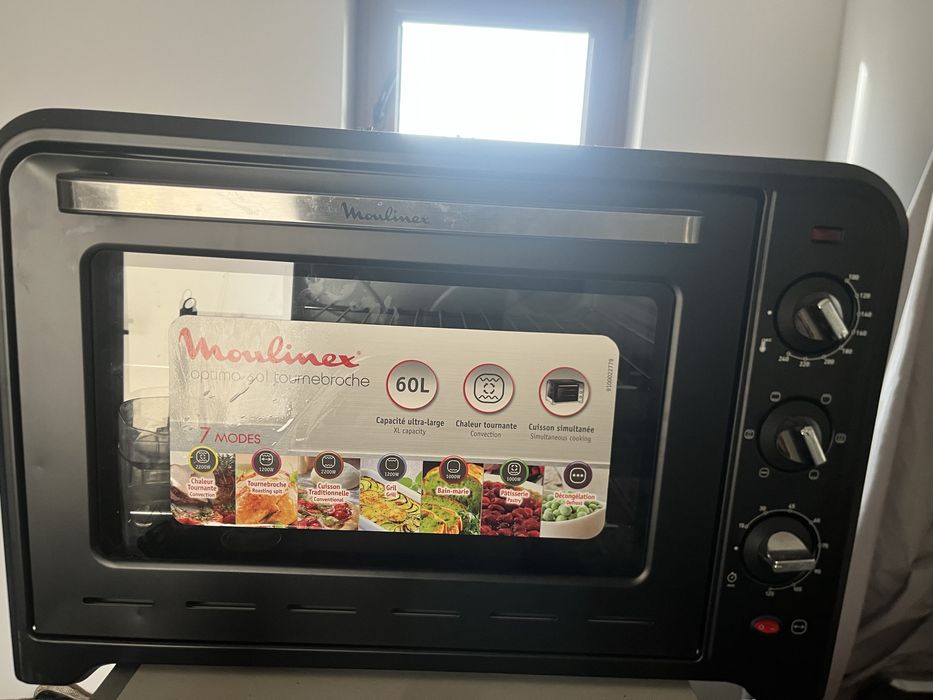 Cuptor moulinex 60 L