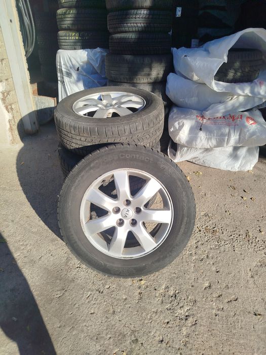 Гуми с джанти 17'  за Киа Соренто