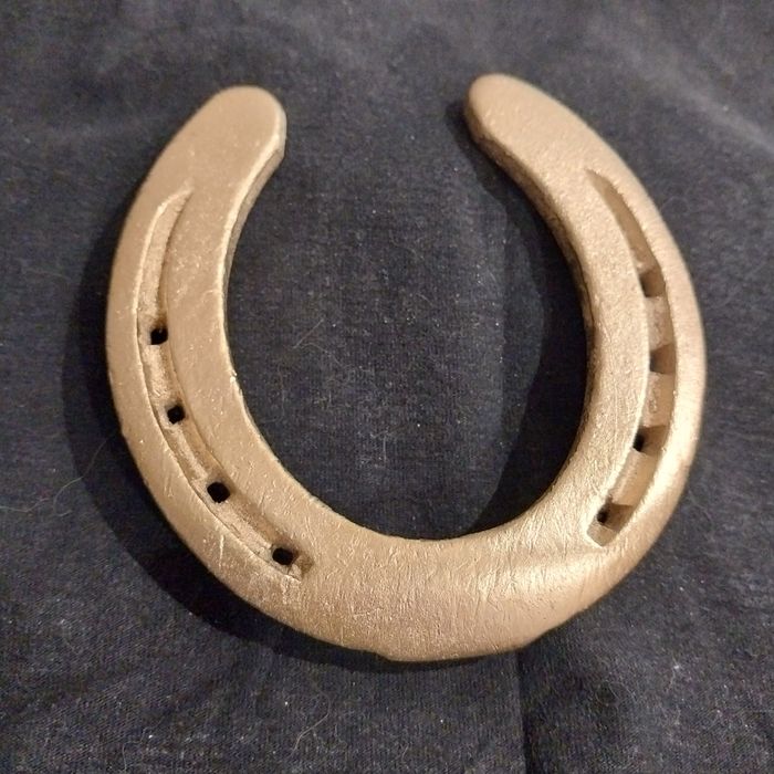 Подкова настоящая с коня