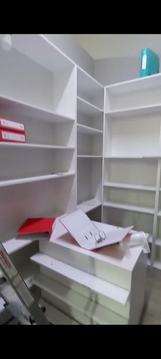 3 шкафа район экспо 1 м * 2.7 м