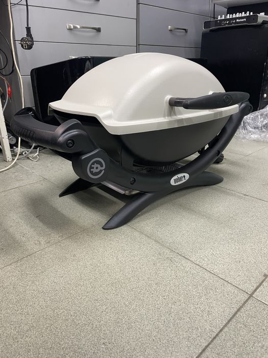 Скара/барбекю/грил на ток марка VEBER като ново