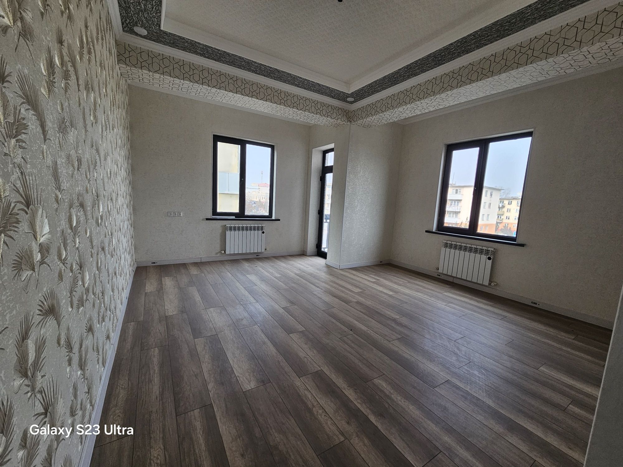 Yangi luks remontlik uy sotiladi 109m2