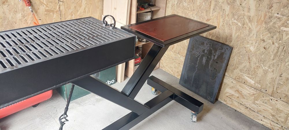 Vând grătare și sobe rachetă!