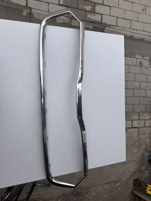 Grila crom Octavia 4 5e3853761