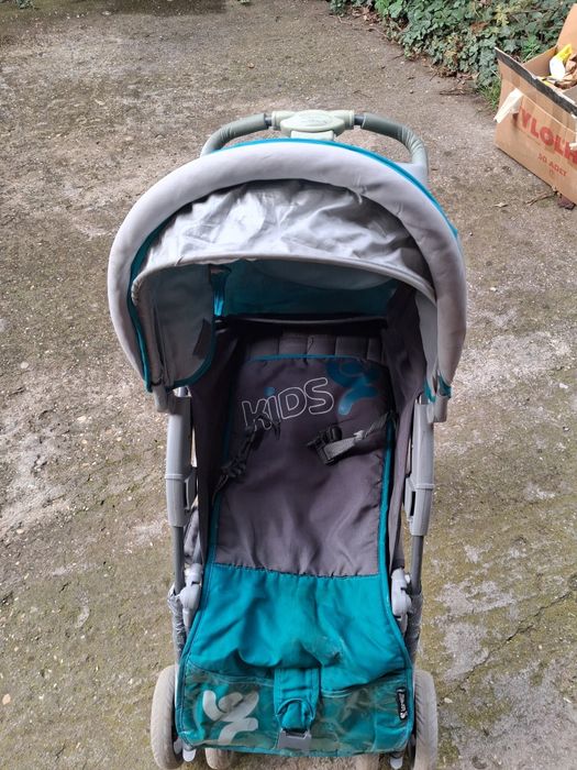 Продавам детска бебешка количка 10лв