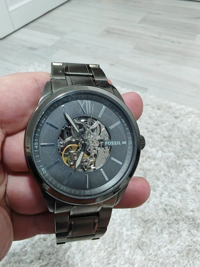 Ceas Fossil și Diesel