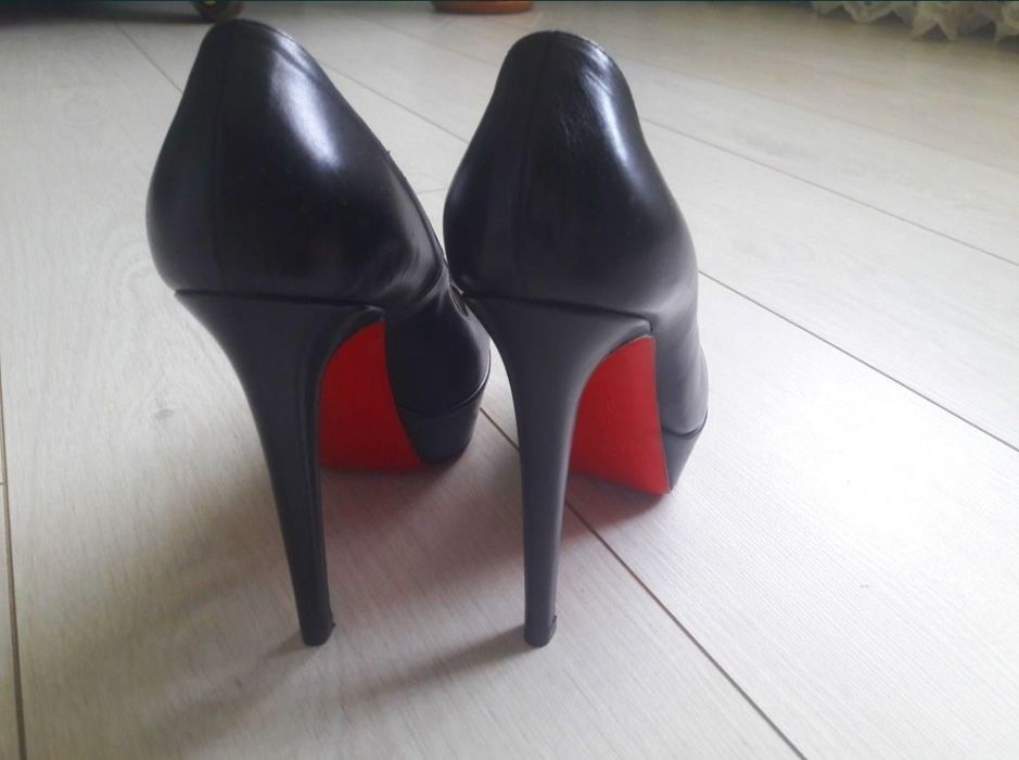 Новые Туфли NURSACE из 100% натуральной кожи