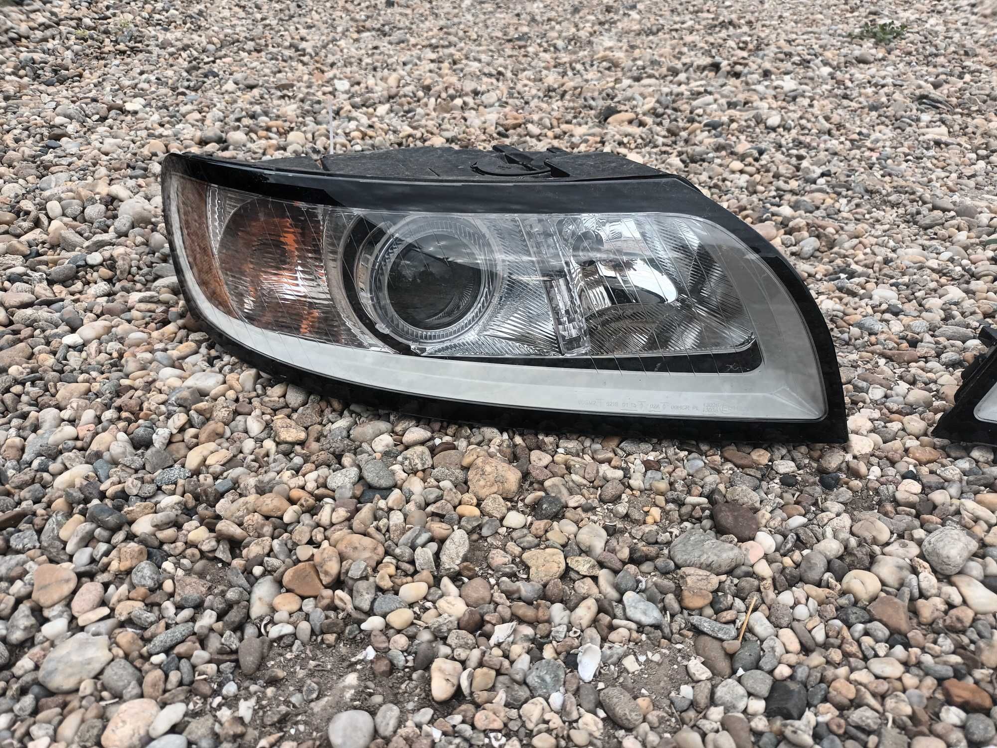 ляв и десен фар за волво С40 В50 2007 - 2012 VOLVO V50 S40