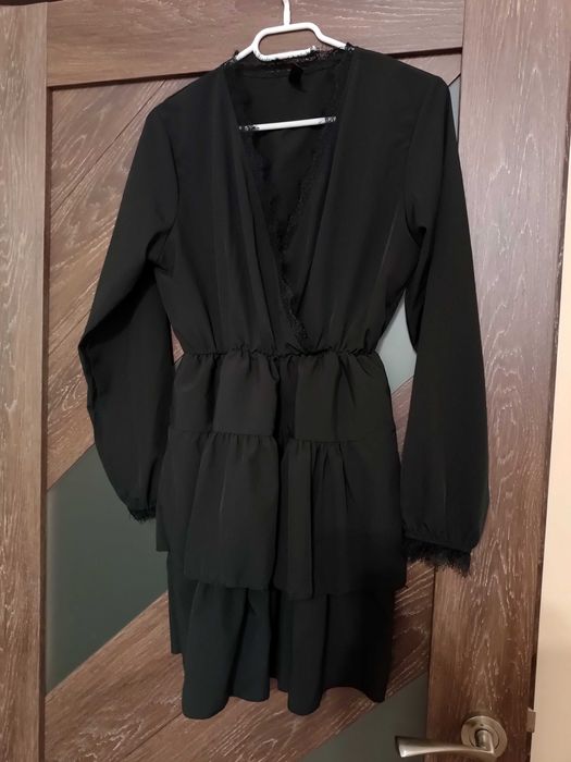 Нова рокля с дантела