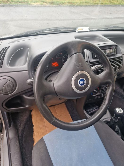 Vând Fiat Punto 2005