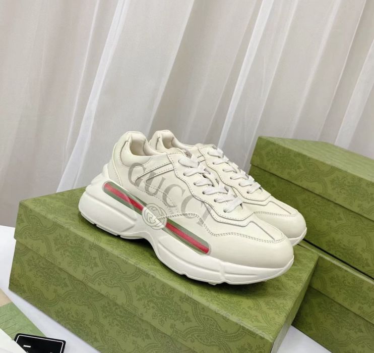 Adidasi Gucci calitate