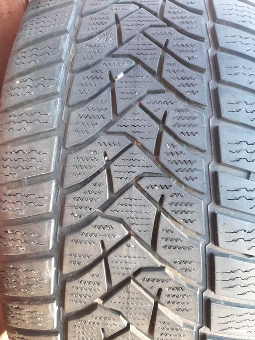 Продам шины. 255/45/20 данлап