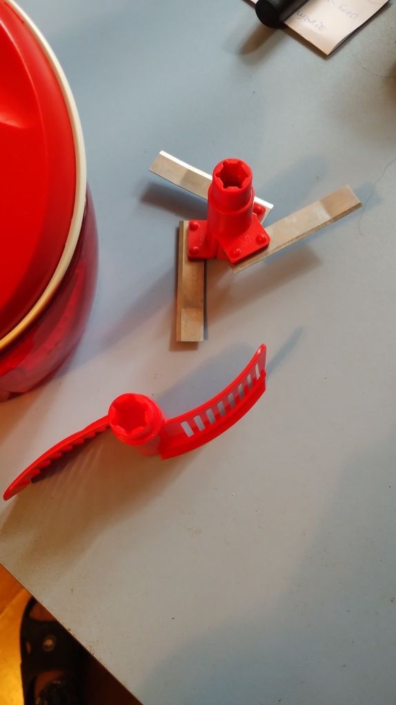 Ръчен чопър Tupperware