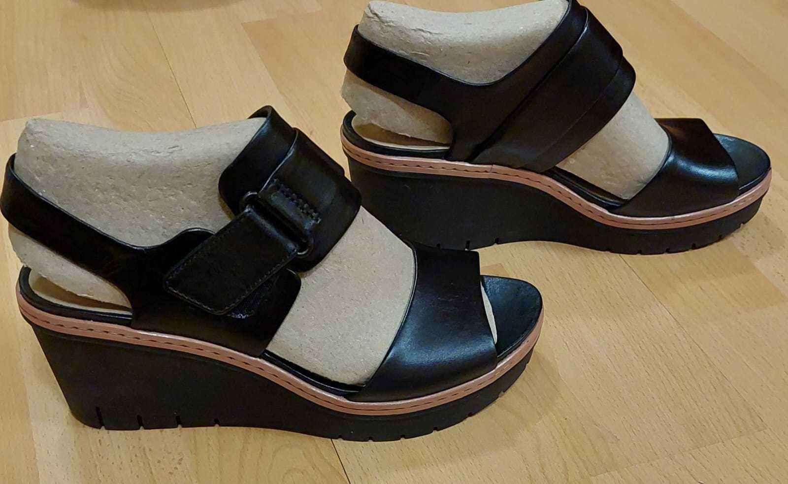 Sandale Clarks piele naturala, noi, nr 37