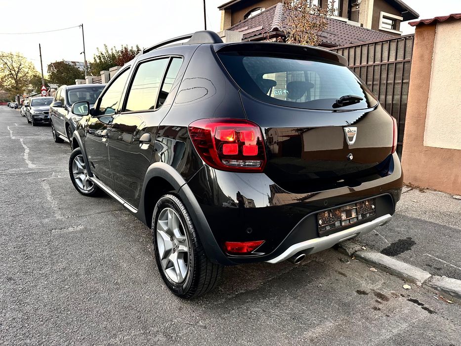 Dacia Sandero STEPWAY - 0,9 - 2019 - km reali