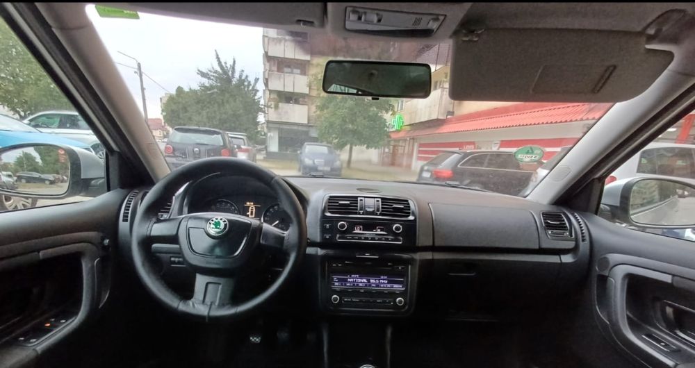 Skoda Fabia an 2011 Euro 5 , înmatriculată, Motor 1.6 TDI