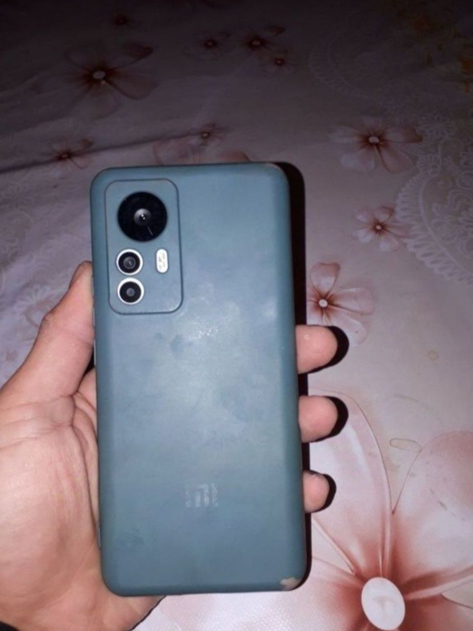 Xiaomi 12 t 256. Память каропка имеется срочно срочно продам