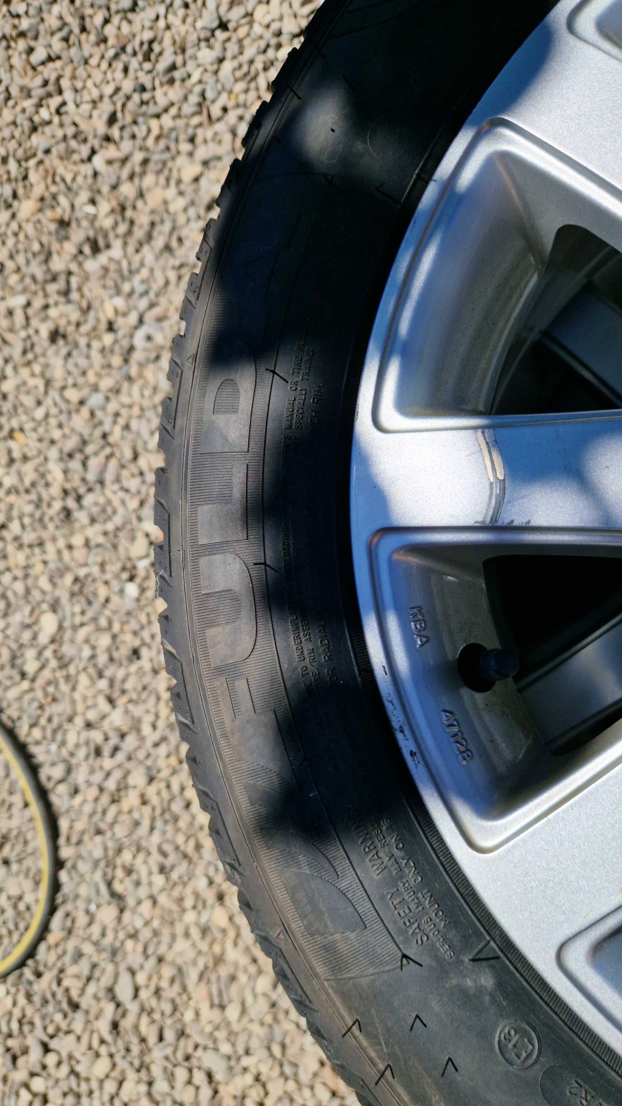 AUDI Джанти със чисто зимни нови гуми 205/55/16 7J×16 ET38 5×112