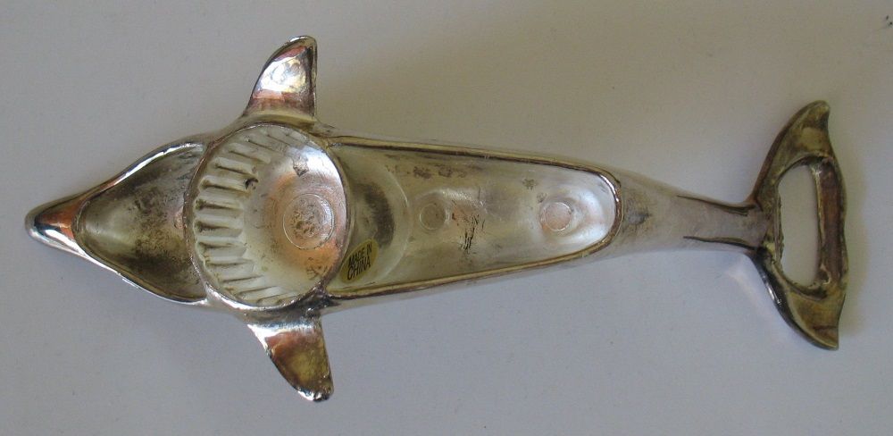 Оригинална отварачка "Делфин" със сребърно покритие