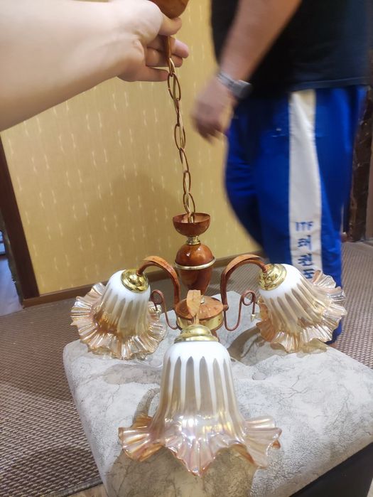Люстра на 3 цоколя